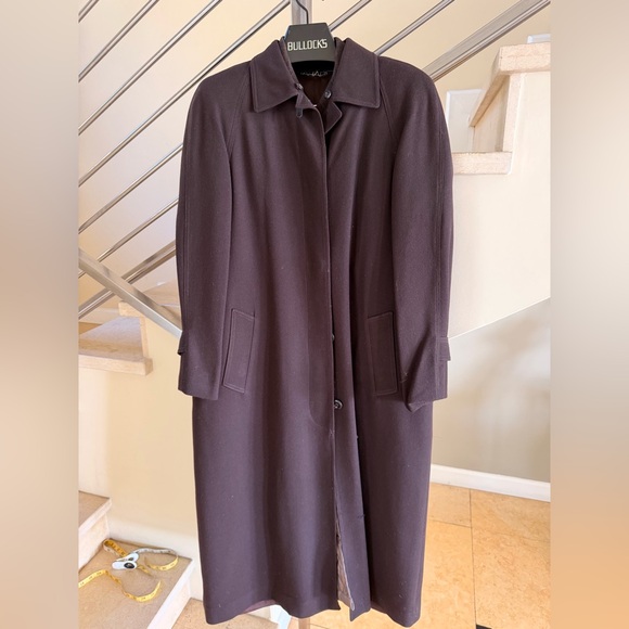 Vintage Tahari 90’s Dark Brown long Trench Coat